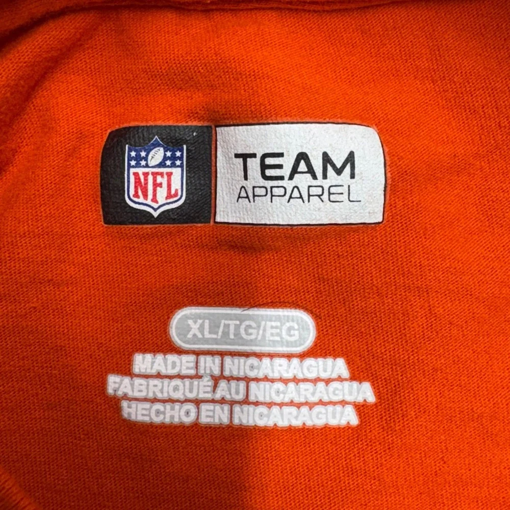NFL Denver Broncos T-Shirt & Scarf Bundle‎ Mens XL Orange Good Long Sleeve Knit